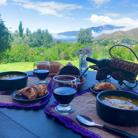 Hostal Isabella Tafí del Valle エクステリア 写真
