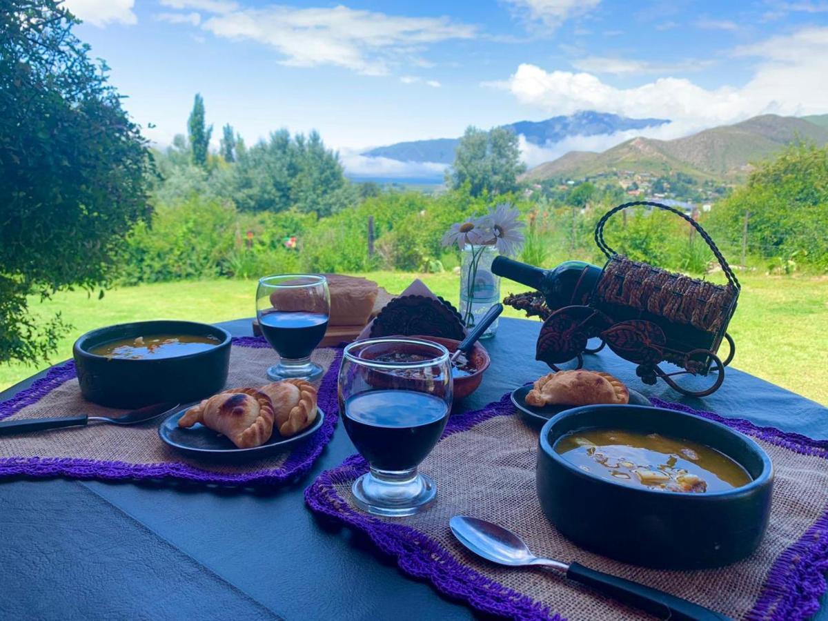 Hostal Isabella Tafí del Valle エクステリア 写真